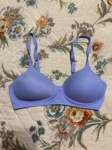 NWOT Hanes Size 38B Blue Wire Free Bra, Padded - Picture 1 of 4