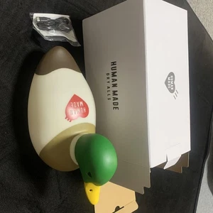 Lámpara de pato de goma hecha por el hombre verde - Imagen 1 de 2