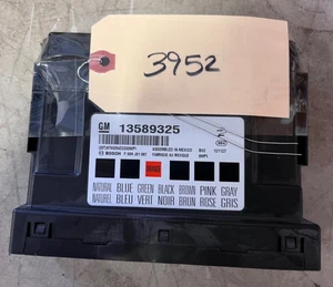 2011 2012 Chevrolet Cruze Body Control Module BCM  13589325 #3952 - Picture 1 of 2