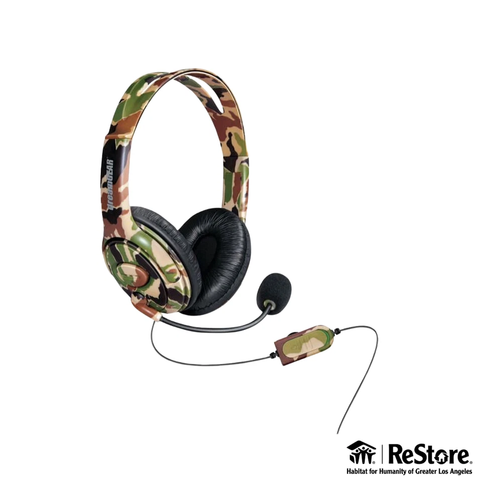 DreamGear Wired Headset With Microphone For Xbox One (camo) - Image 1 of 4