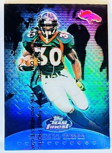 1999 TOPPS TEAM FINEST REFRACTOR BLUE #9 - TERRELL DAVIS - (#/150) - Picture 1 of 3