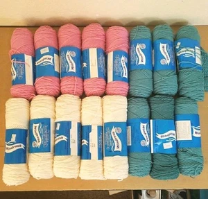 Lotto di 16 filati Brunswick Windrush - diversi colori ecrù, giada, winterberry - Foto 1 di 11