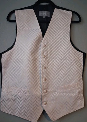 Mens HEIRLOOM Champagne Waistcoat R40 - Image 1 of 4