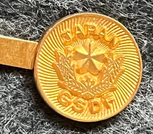 JAPAN GSDF (GROUND SELF-DEFENSE FORCE) INSIGNIA GOLD PLATE TIE CLIP MARKED 24KGP - Picture 1 of 5