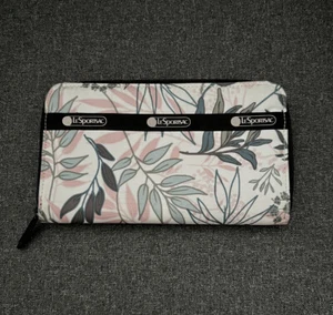 LeSportSac Taylor Zip Herbal Bouquet Wallet Organizer Billfold Le Sport Sac - Picture 1 of 8