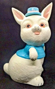 Estatuilla estatua cerámica Bunny Rabbit 8" bien vestida - Imagen 1 de 8