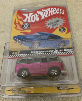 Hot Wheels RLC Serie 7 Neo Classics Volkswagen Deluxe Station Wagon 6236/10000 Foto 1 de 3
