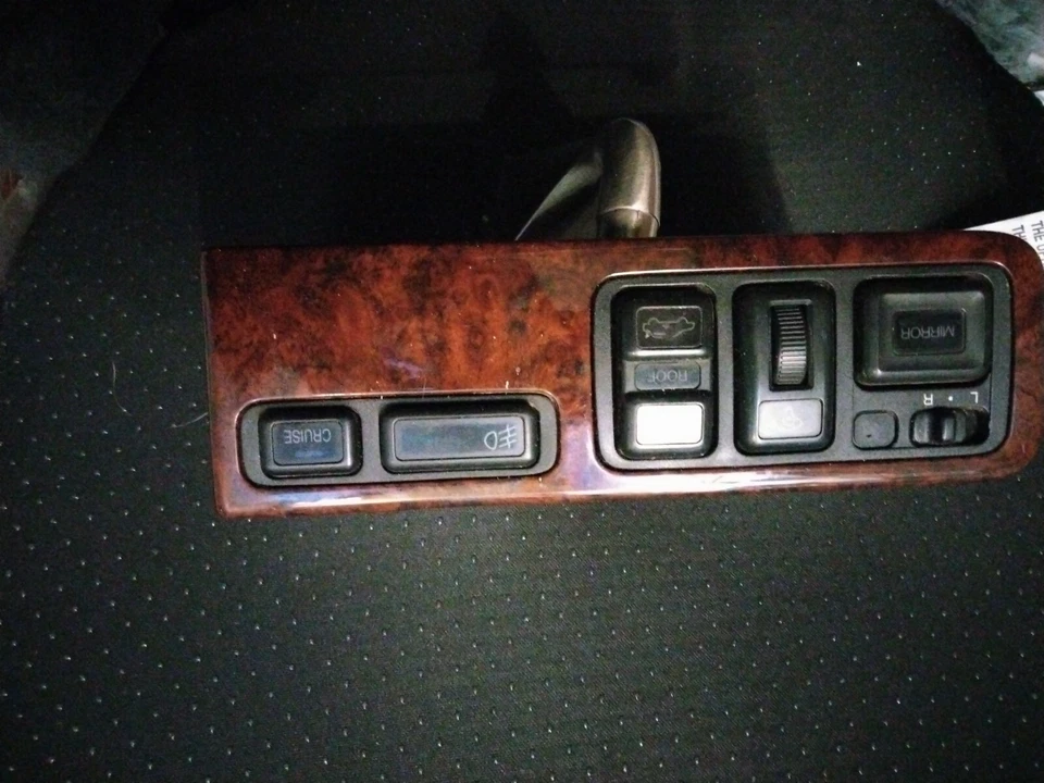 Control de espejo maestro Acura TL 1995-1998 / TCS, crucero, atenuador interior ~ B32 Foto 1 de 4