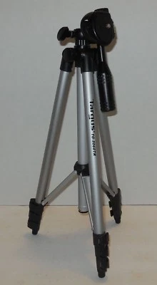 Targus TG-5060TR Camera/Camcorder Tripod 50" 3-way Pan Head - Image 1 of 4
