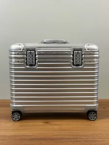 Rimowa Topas Pilot Pilotenkoffer Cabin size Small version (pre-LVMH) TOP 2460 - Bild 1 von 15