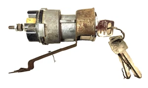 1967 1968 OEM Ford Mustang Ignition Switch w/ Bezel Nut & Retainer 3 Keys WORKS! - Picture 1 of 7