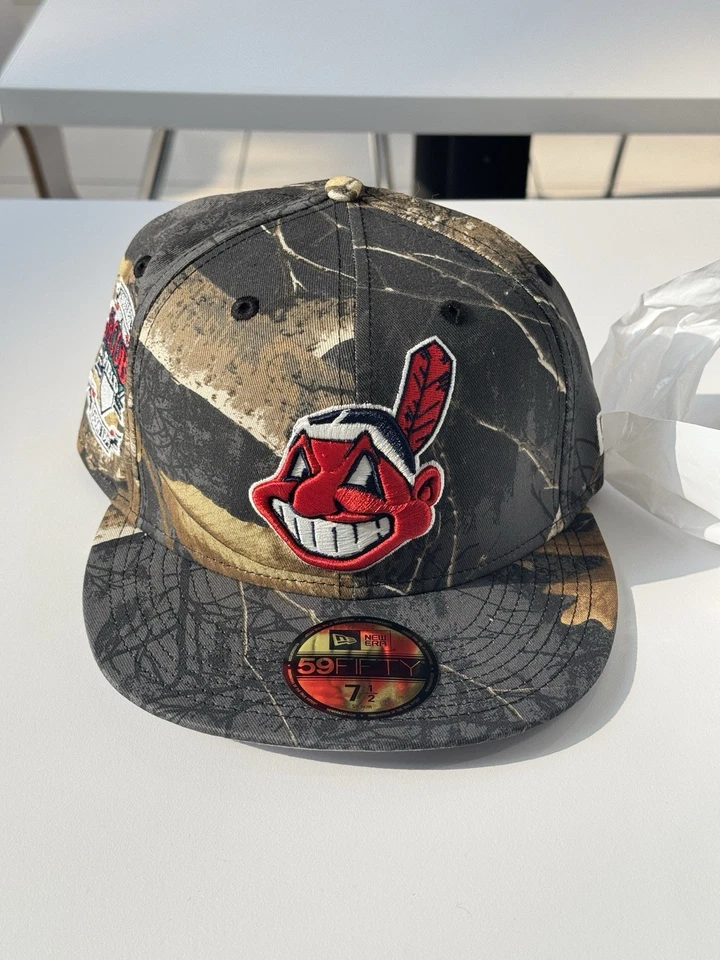 Cleveland Indians Fitted Size 7 1/2 Black Realtree New Era 59fifty Exclusive - Image 1 of 1