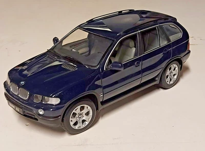 1:18 Kyosho   BMW X5   4,4i - Bild 1 von 4