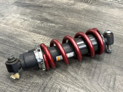 Amortiguador amortiguador de suspensión trasera rojo EX650 650 2006-2008 Ninja Kawasaki OEM Foto 1 de 4