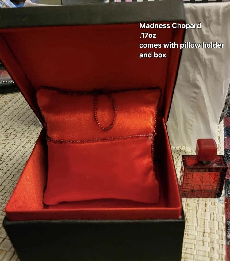 Madness by Chopard Eau de Parfum Splash para Mujer Viaje Mini Talla 0.17 OZ/5mL Foto 1 de 1