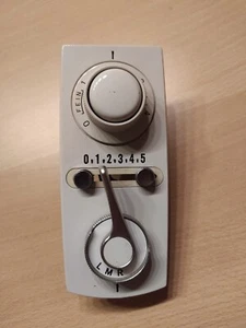 Druckknopf zum Rückwärtsnähen Wahlschalter für Nähmaschine Privileg 450 - Bild 1 von 2