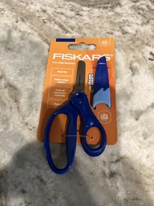 Fiskars Blunt Tip Blue 5 inch Kids Scissors With Eraser Sheath - Picture 1 of 1