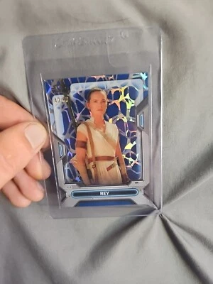 2023 TOPPS HIGH TEK STAR WARS BLUE WEB REY BLUE 47/50 - Image 1 of 3