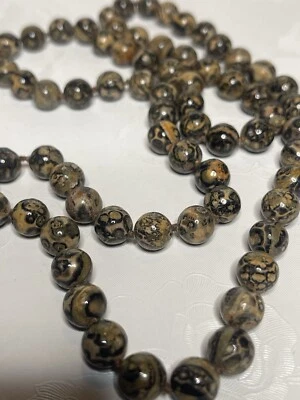 Hermoso collar anudado con temática de piel de leopardo de jaspe Foto 1 de 4