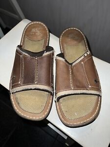 Men’s Margaritaville Brown Leather Slides Sandals Cushioned Footbed Size13