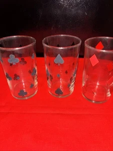 Set Of 3 Vintage MCM Playing Card Suit Glasses Cocktail Juice Red Black 4x2in - Picture 1 of 5