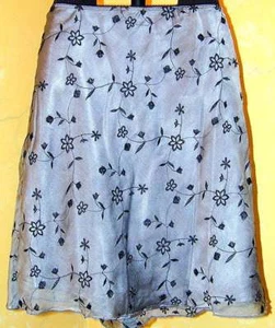 NWT KC PARKER Shimmery Silver Gray Black Flower Vines Embroidery Sheer Skirt 16 - Picture 1 of 1