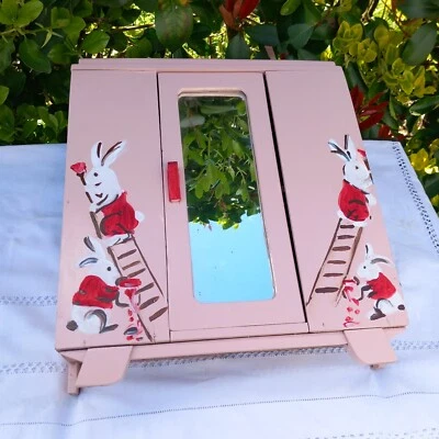 Jouet Ancien Armoire de poupée en bois vintage 1950 - Photo 1/4