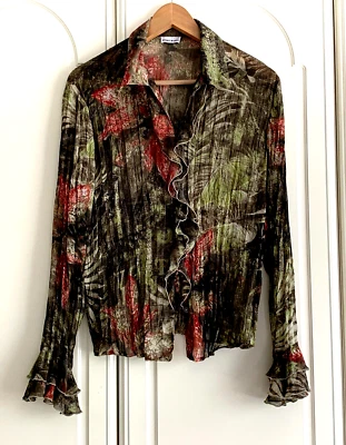 Gerry Weber Green Floral Crinkle Chiffon Stretchy Bell Sleeve Blouse UK 14 - Image 1 of 4