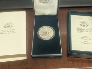 1991 Korean War Memorial 90% Silver Proof Dollar $1 Coin Box & Papers COA - Picture 1 of 2
