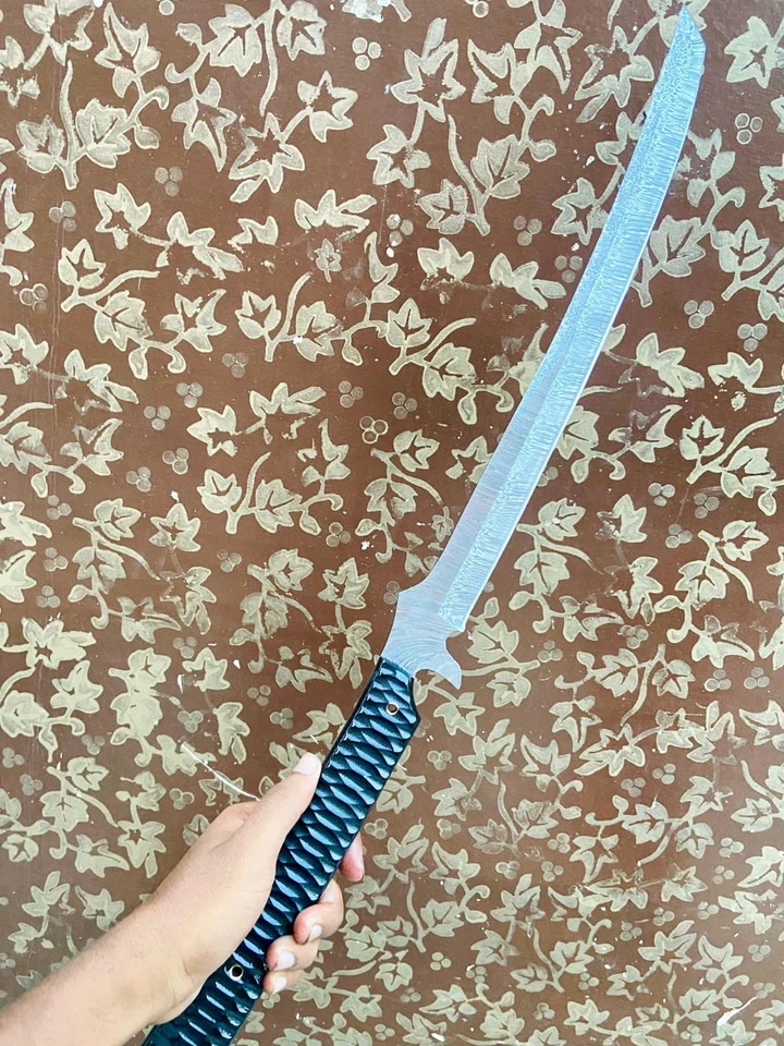 Custom Hand-Forged Damascus steel katana sword.Full tang Samurai sword - Image 1 of 4