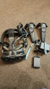 HTC VIVE 1ST GEN UNTESTED - Picture 1 of 8