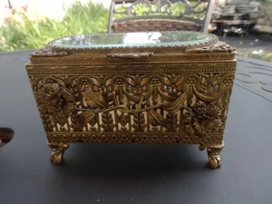 Vintage Matson Jewelry Trinket Box Ormolu Floral Gold Color Filigree Casket - Picture 1 of 14