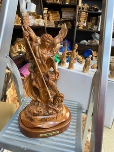 Madera de olivo San Miguel tallada a mano Belén hecho a mano mejor calidad - Imagen 1 de 7
