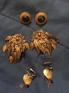 Earrings Set Of 3 Vintage Clip On - Picture 1 of 2