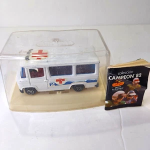 GUISVAL 37 Mercedes Ambulance Hospital Provincial #2 1:43 Diecast Van w/ Case - Picture 1 of 3