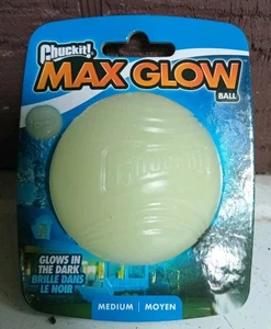 Max Glow Ball Dog Toy, Medium (2.5 Inch Diameter) for Dogs 20-60 Lbs, Pack of 1 - Picture 1 of 3