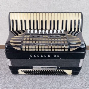 Excelsior 911 Professional Accordion w/ Soft Case Tested Very Good Condition fro - Picture 1 of 15