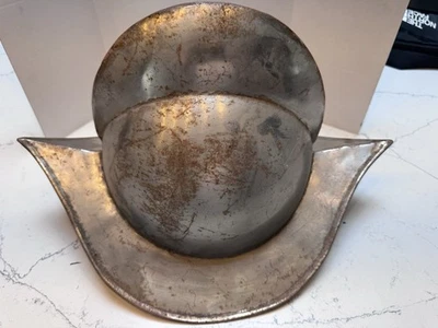 复古盔甲头盔 ~ 西班牙 ~ 中世纪骑士十字军 ~ Armer — 第 1/4 张图片