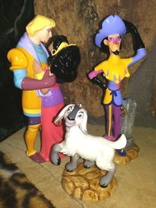 HUNCHBACK NOTRE DAME ESMERALDA PHOEBUS, CLOPIN DJALI MATCHED CERAMICS w/Stickers - Picture 1 of 9