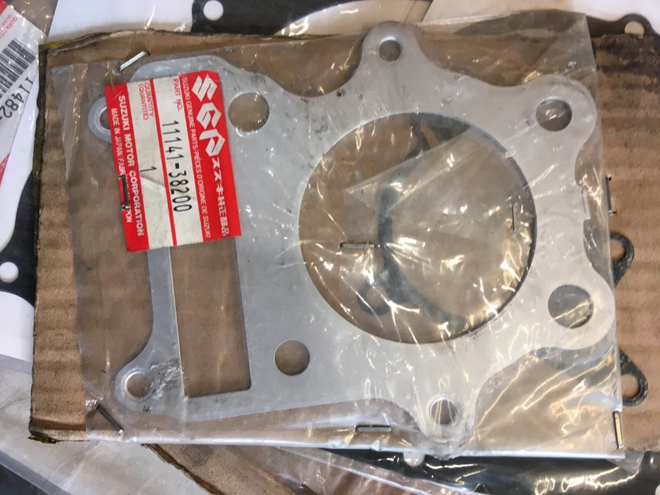 Junta de culata Suzuki DR/GN250 Foto 1 de 1