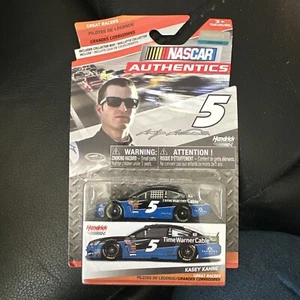 2015 KASEY KAHNE #5 TIME WARNER CABLE CHEVROLET SS 1:64 NASCAR AUTHENTICS  B52 - Picture 1 of 8