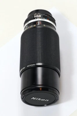 Near Mint Nikon Zoom-Nikkor 80-200mm f/4 AIS Lens Clear Glass Shipped from Japan - Image 1 of 4