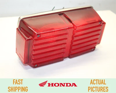 HONDA GL1100 GOLDWING 1980-1983 LUZ TRASERA LÁMPARA DE FRENO OEM Foto 1 de 4