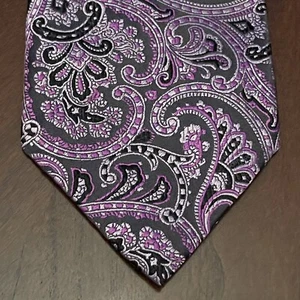 Geoffrey Beene Pink Gray Purple Hand Made 100% Silk Men’s Neck Tie Made In China - Picture 1 of 9