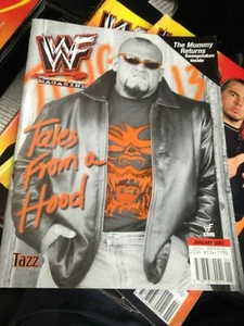 WWF WWE Magazine JANUARY 2001 TAZZ + Poster - Picture 1 of 2