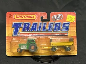 Matchbox Twin Pack TP-108 Green Ford Tractor and Hay Trailer - NIP - Picture 1 of 6