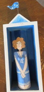 Lynn MUIR driftwood Sculpture Beach/Bath House Blue/White 8x4x2" Hanger - Picture 1 of 15