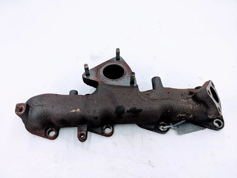 COLECTOR ESCAPE NISSAN TERRANO 3.0 Foto 1 de 1