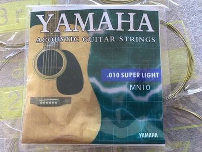 Cuerdas para guitarra acústica Yamaha MN 10 SUPERLIGHT hechas en EE. UU. Foto 1 de 4