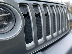 DeFORM Mk2 Cold Weather Grille Covers for Jeep Wrangler 4xe 2021-2023 - Picture 1 of 8